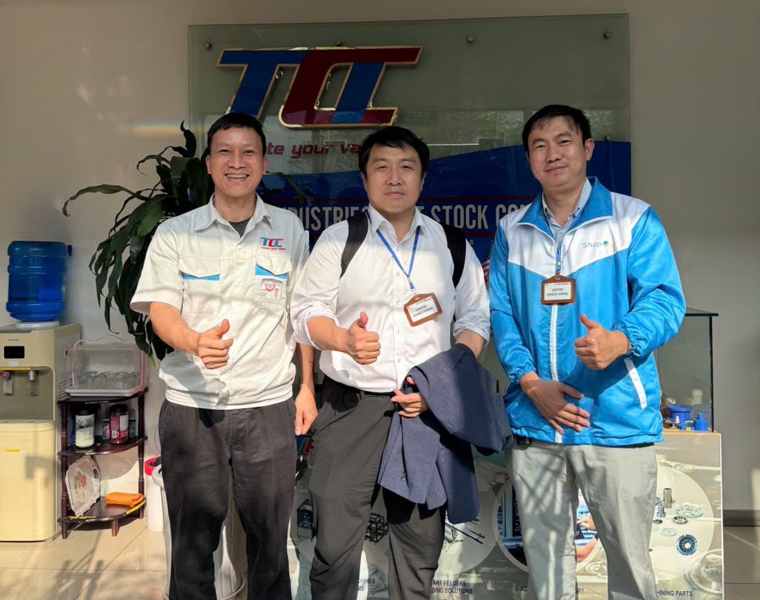 Đại diện hãng Nissei và Shopos thăm, làm việc và trao đổi kỹ thuật tại Công ty Cổ phần Công nghiệp TCI